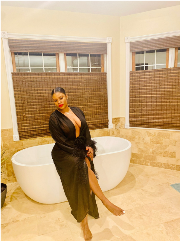 Lightweight sheer Gown with Fur